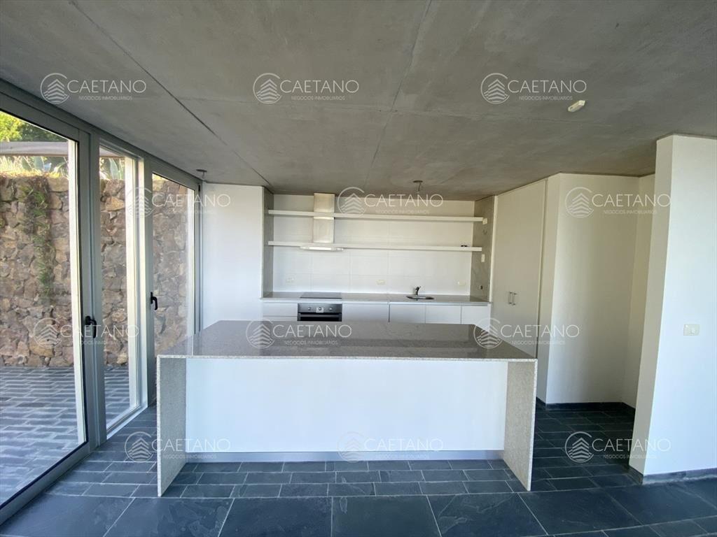 Venta apartamento 3 dormitorios Punta del Este