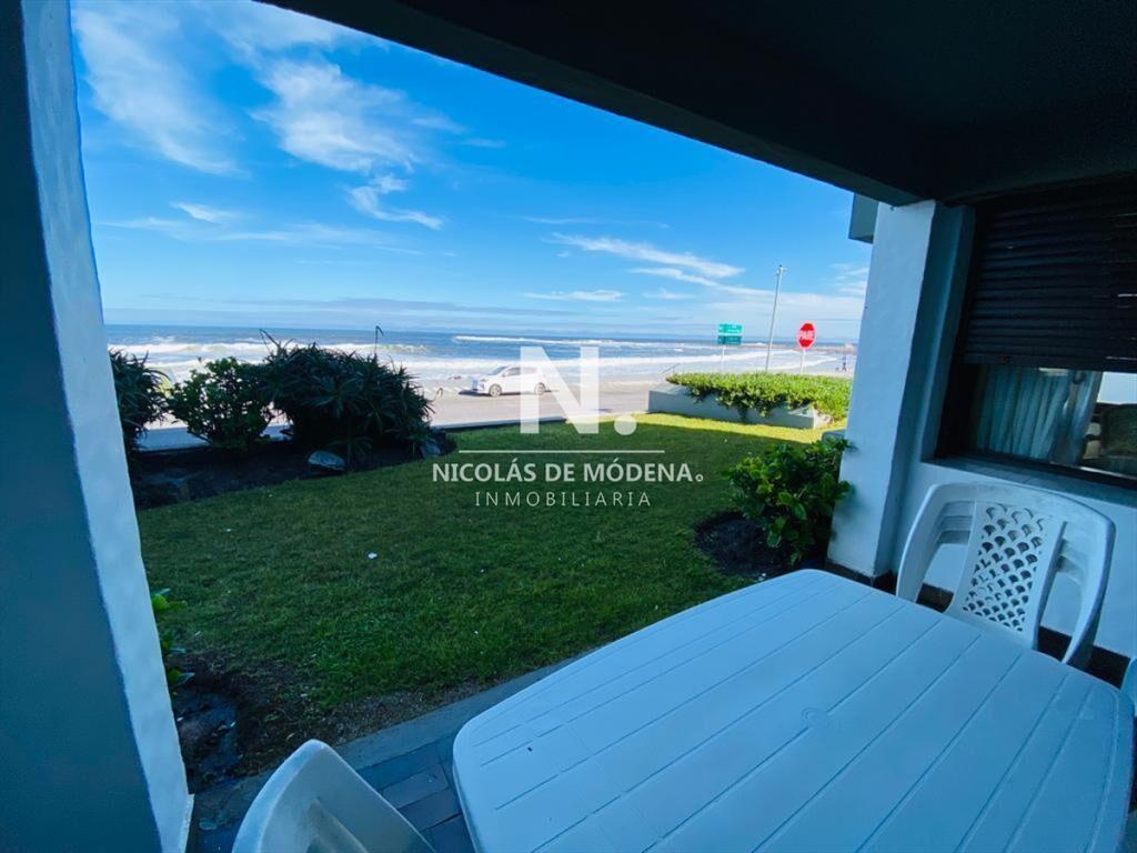 Apartamento en venta de 3 dormitorios en Punta