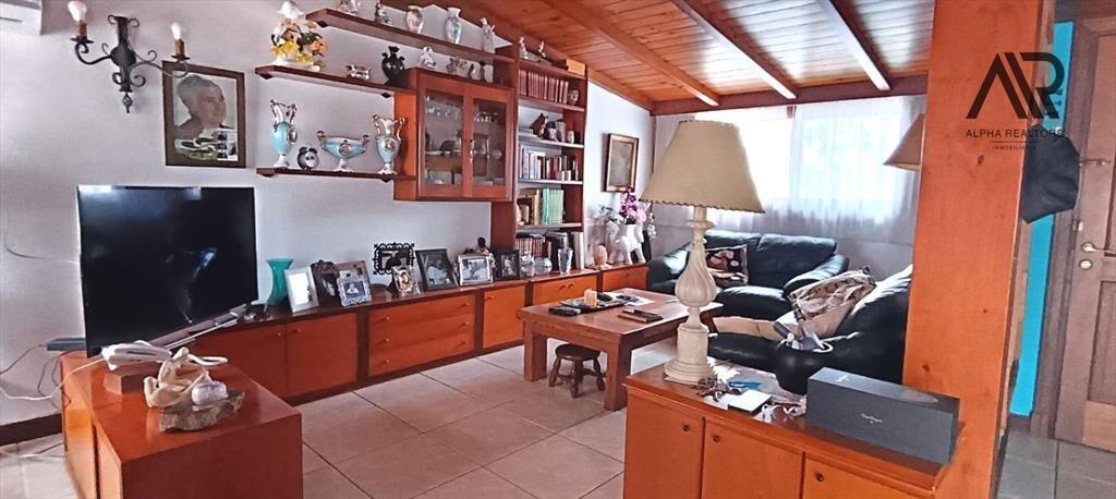 Casa en venta c/ cochera en Centro