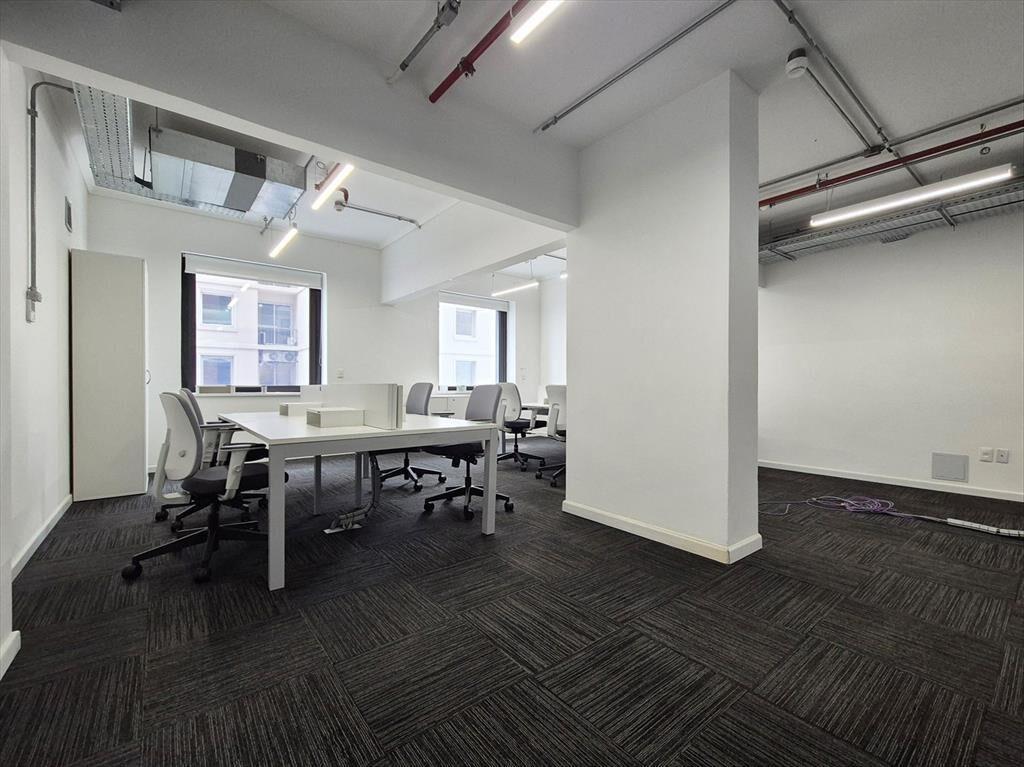 - ALQUILER - OFICINA PRIVADA - COWORK - PLAZA INDEPENDENCIA