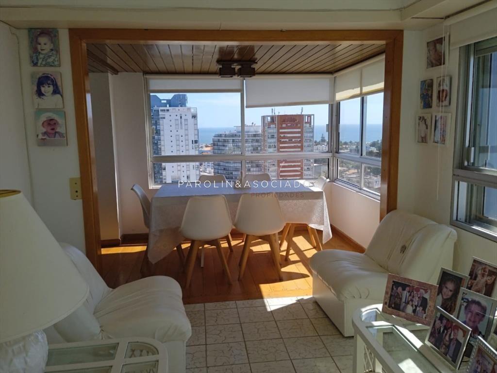 Apartamento en Peninsula, 3 dormitorios *