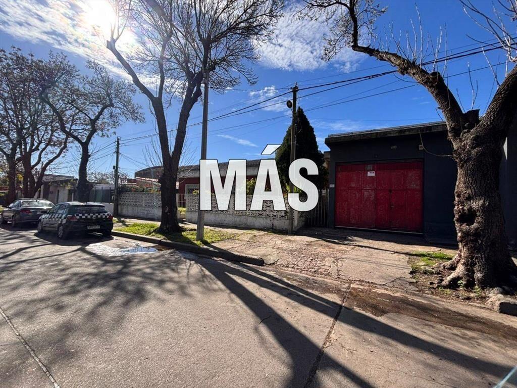 Casa + Galpón Venta Mercado Modelo Montevideo iMas.uy MC ...