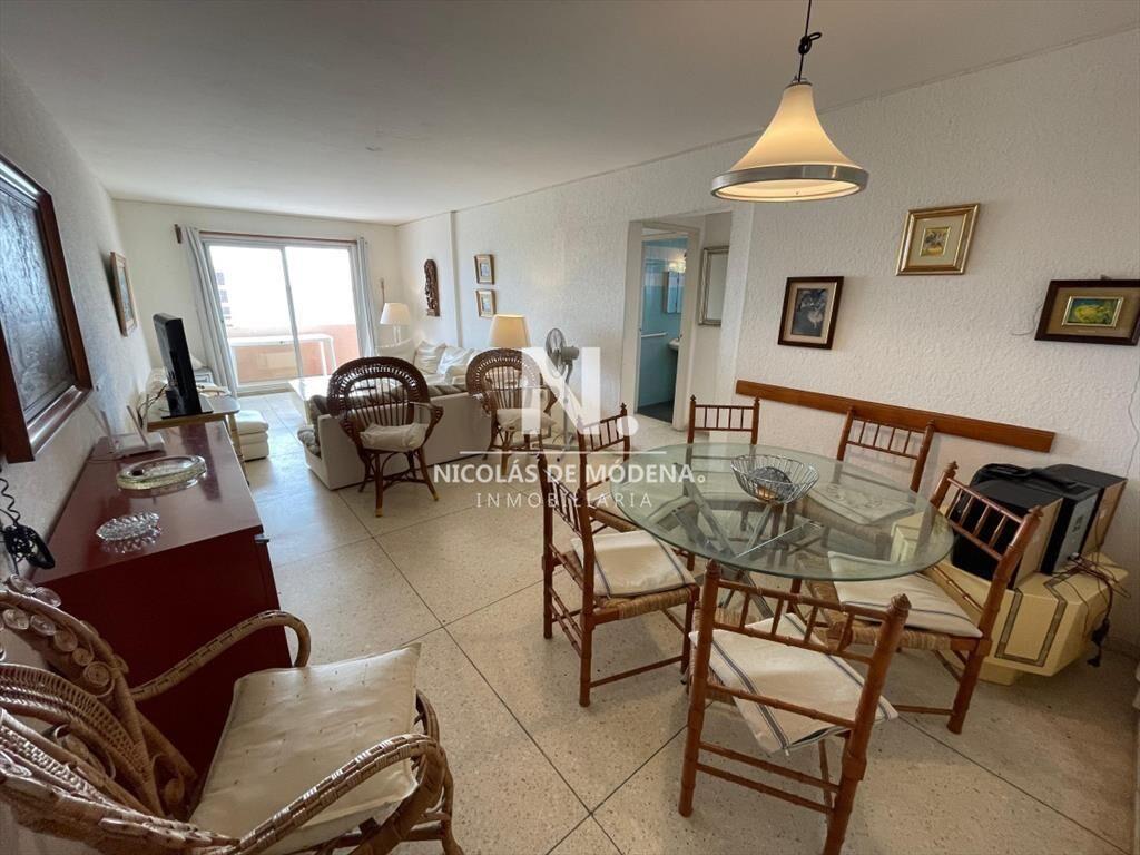 Apartamento en Peninsula, 2 dormitorios *