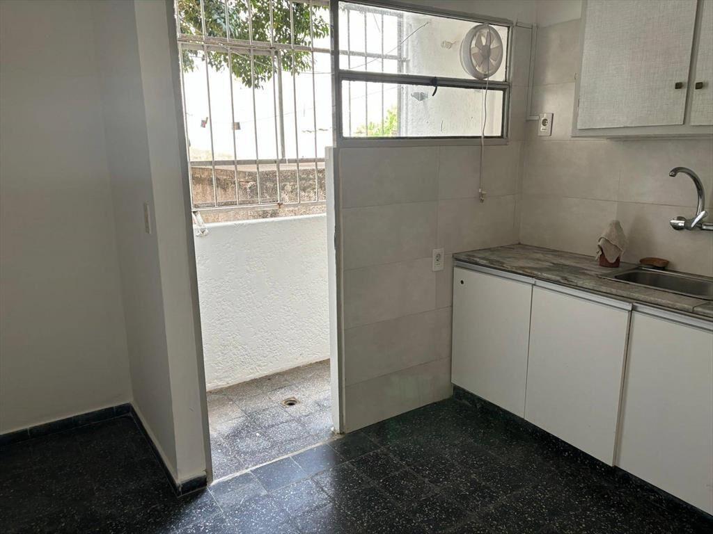 Apartamento en venta de 2 dormitorios en Prado, con renta