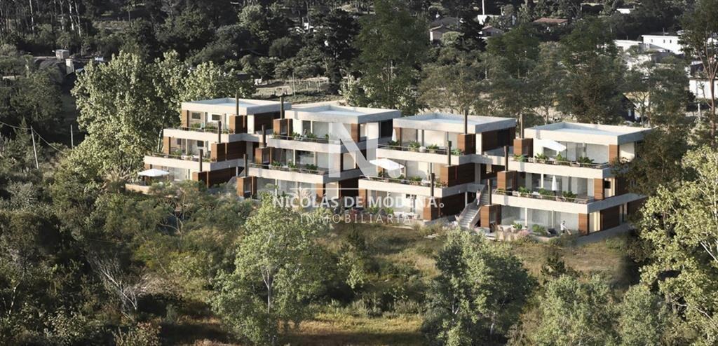 Ideal Inversores, Terreno con vista a La Laguna o