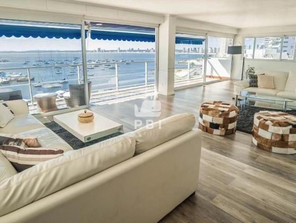 Exclusivo apartamento en venta, 6 dormitorios, -