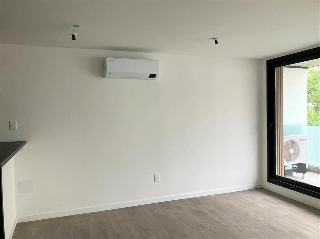 Venta Apartamento con Renta Pocitos Monoambiente 1 Baño Ter