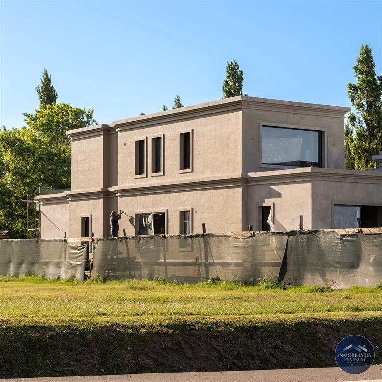 Terreno en venta de 885m2 ubicado en Cavas de la Tahona