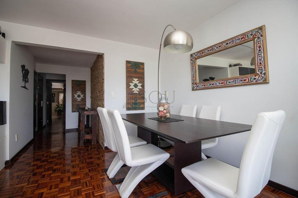 Venta Apartamento de 3 dormitorios, Servicio y Garage en Po