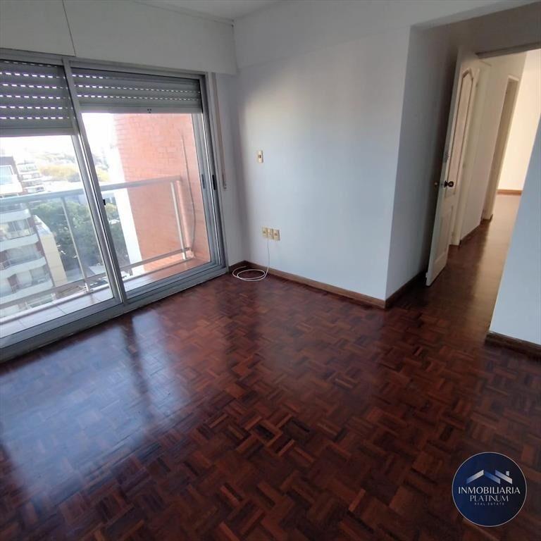 Apartamento en alquiler c/ cochera en Pocitos