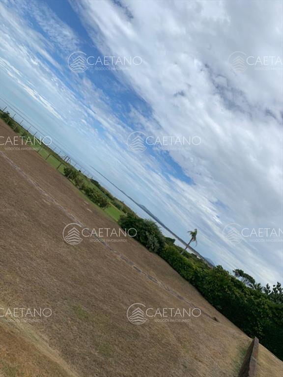 TERRENO SOLANAS PRIMERA LINEA FRENTE A LA PLAYA