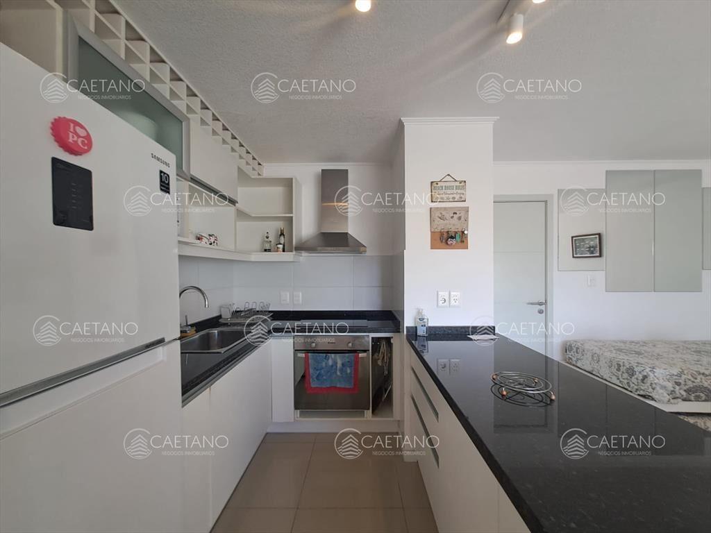 Espectacular apartamento de 1 dormitorios, con servicios, a