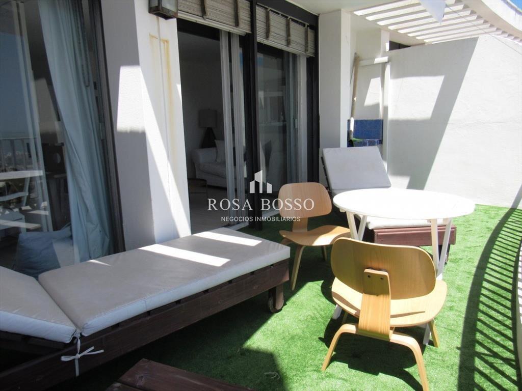 Apartamento en Península 1 dormitorio con garage