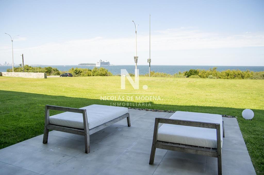 En venta apartamento de 3 dormitorios en Pinares