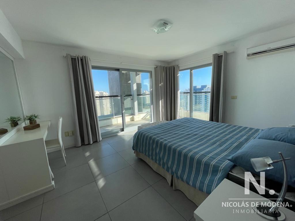 Penthouse con excelente vista al mar !