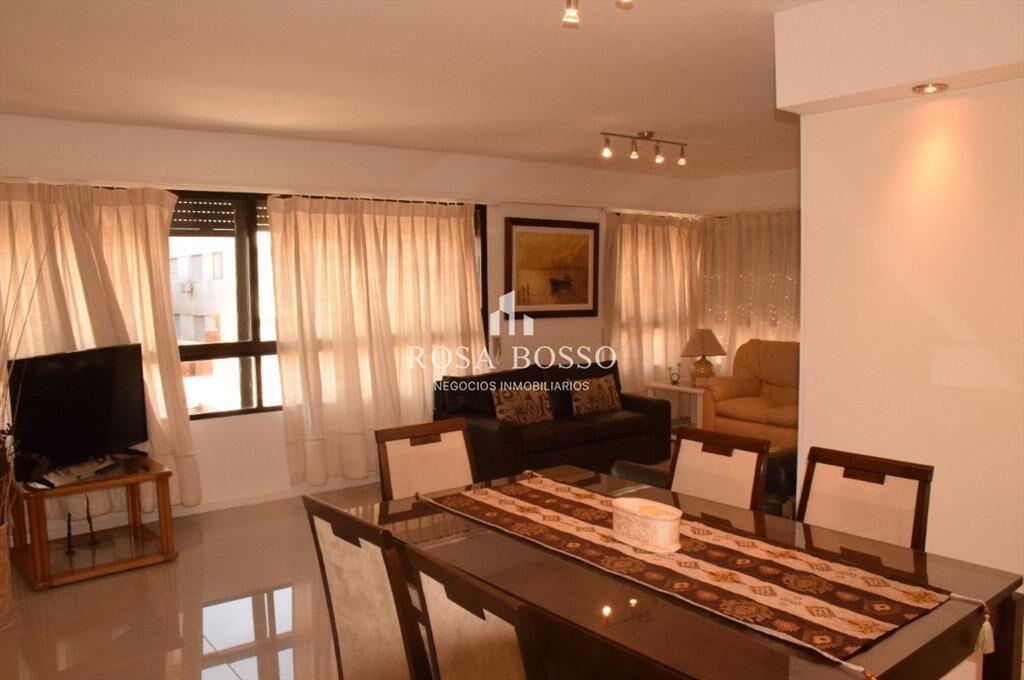 Apartamento en Peninsula, 3 dormitorios *