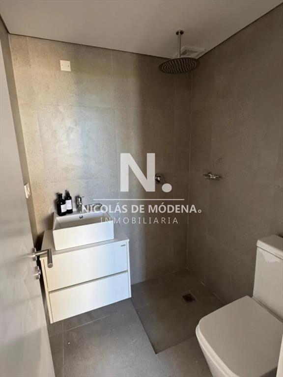Apartamento de 2 dormitorios en Parque Rodó y