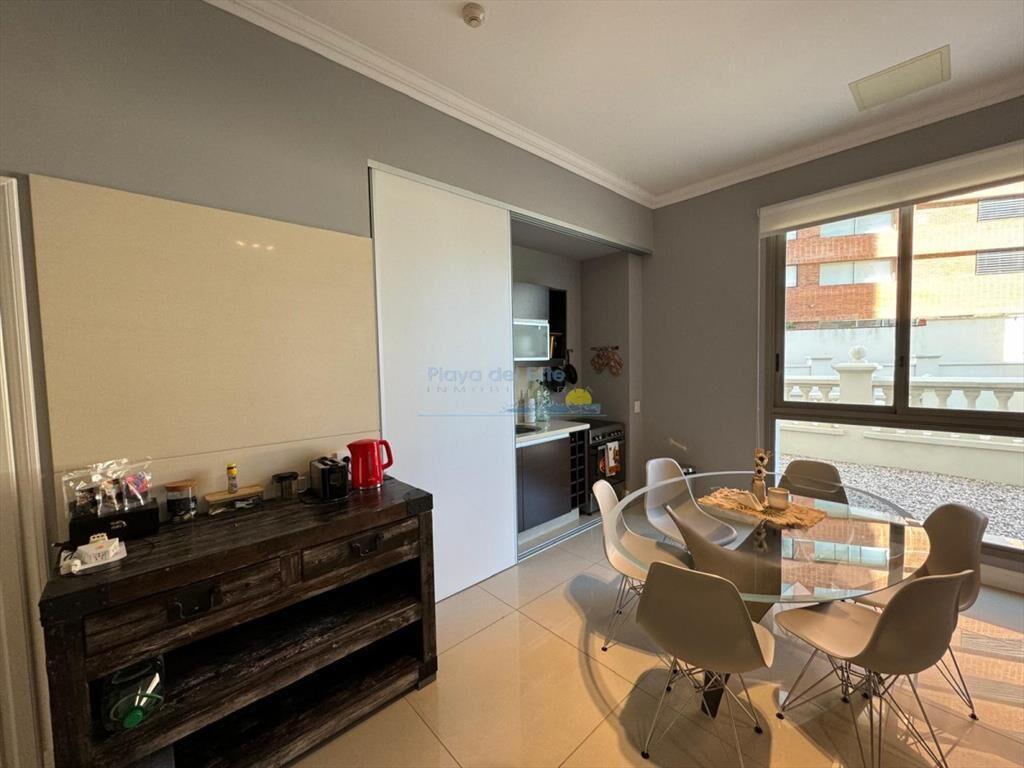 Apartamento en Alquiler de temporada de 1 en , ,