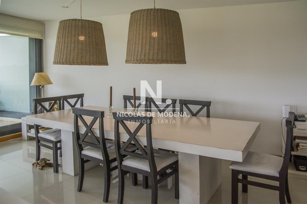 Venta Apartamento 3 dormitorios zona Playa Brava