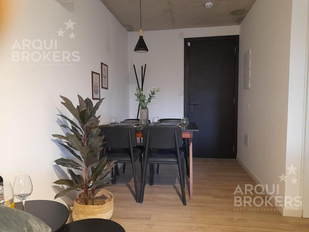 Venta apartamento dos dormitorios en Aguada - 708