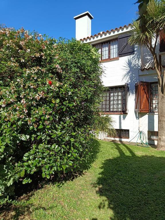 Venta casa 3 dorm en Punta Gorda, Acquistapace