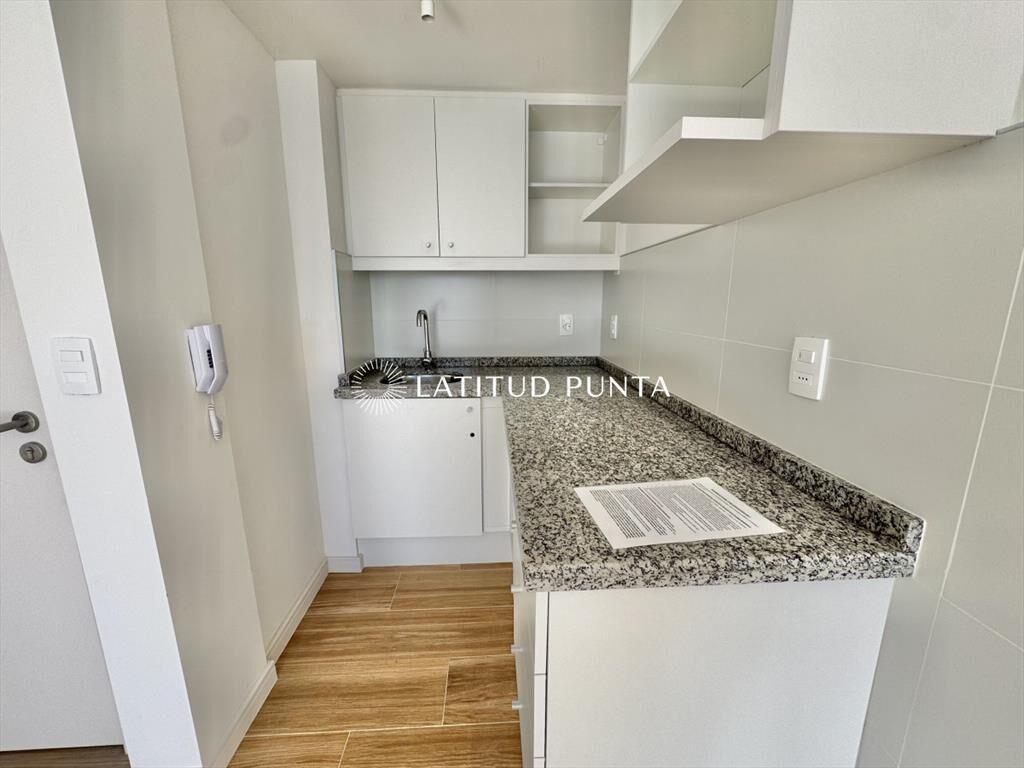 Apartamento 1 dormitorio. Brava