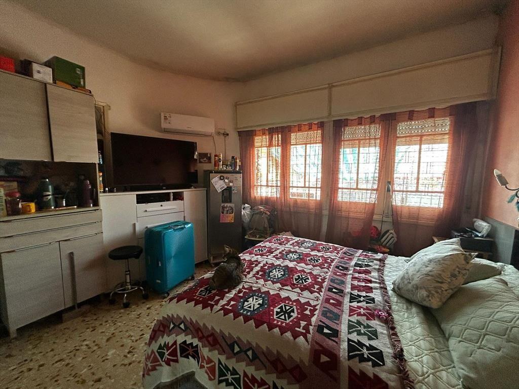 Venta Casa 5 Dormitorios, 2 baños, Parrillero, Cochera y Pa