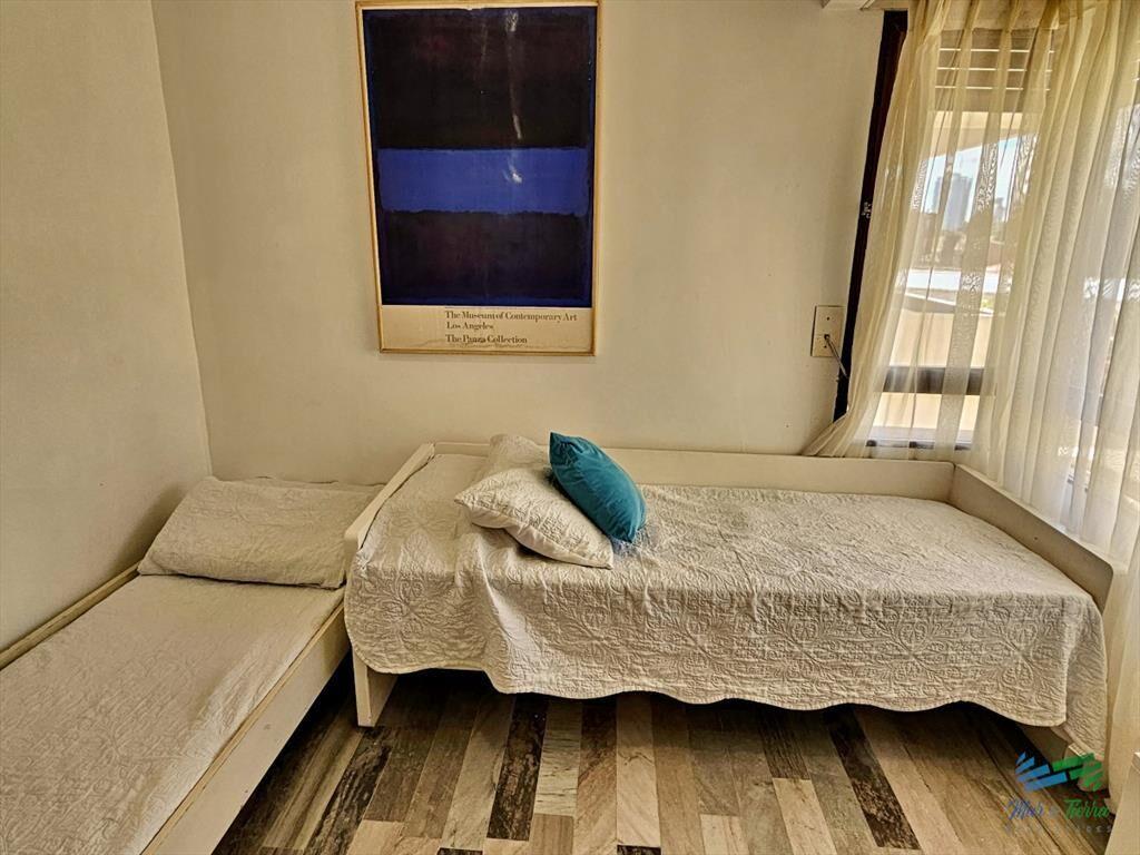 Apartamento de 3 dormitorios, alquiler de temporada, frente