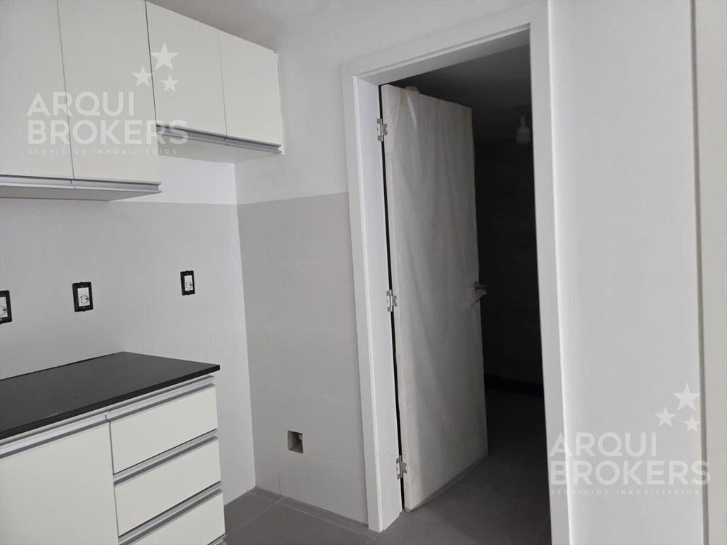 Apartamento monoambiente en alquiler en Centro - 001