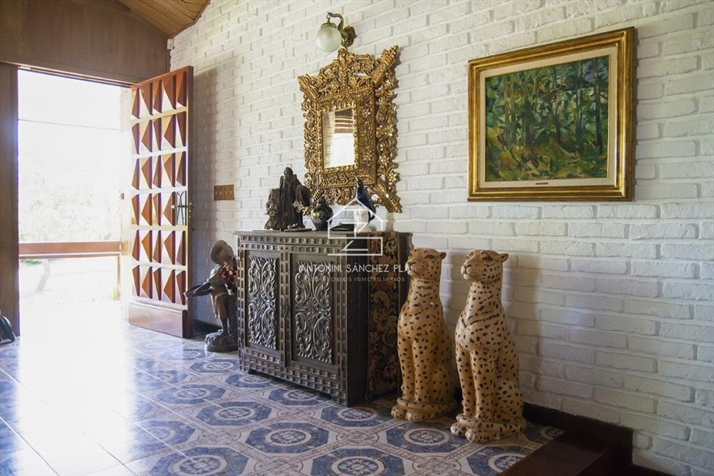 Hermosa casa en venta a pocos metros del mar.