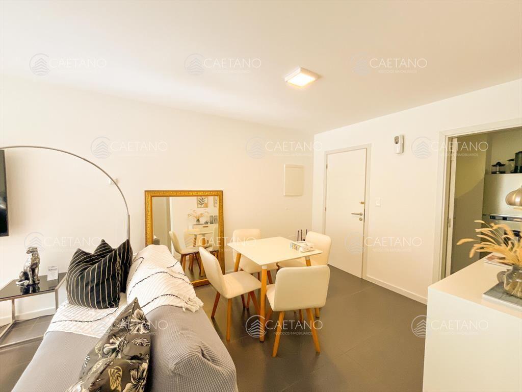 Venta apartamento. 2 dormitorios Punta del Este