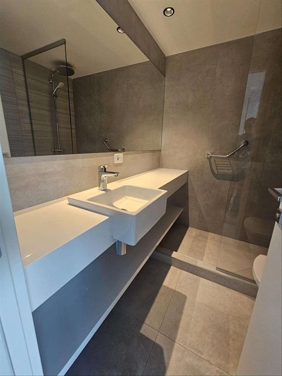 Exclusivo apartamento en alquiler en la Rambla de Punta Car