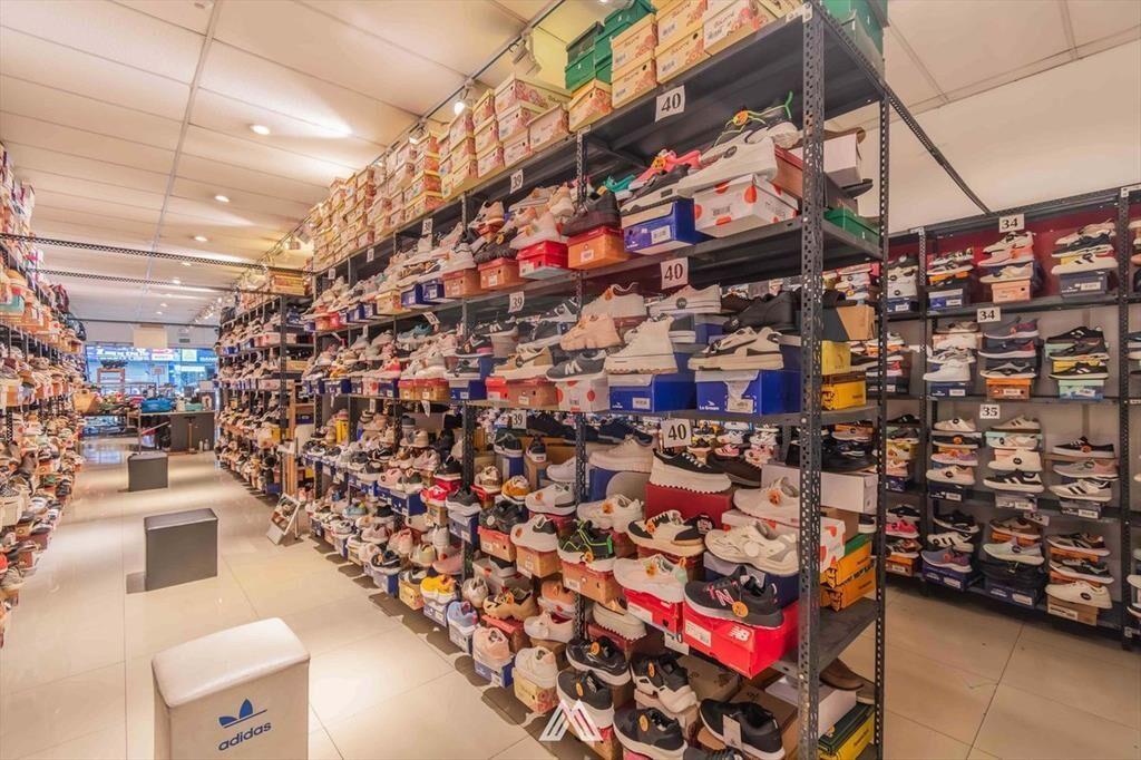 VENTA Local Comercial en Goes