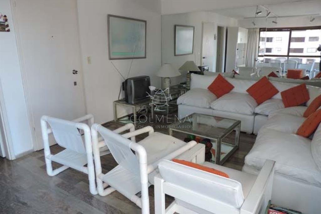 Apartamento en Brava, 3 dormitorios