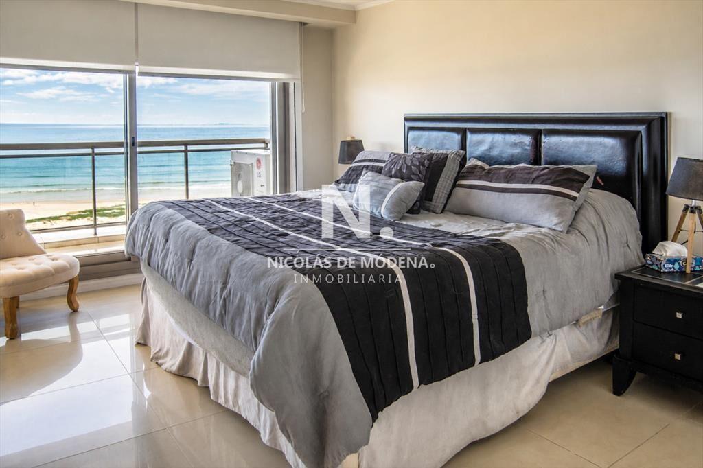 Lujoso Apartamento en Torre Imperiale de 3 + en