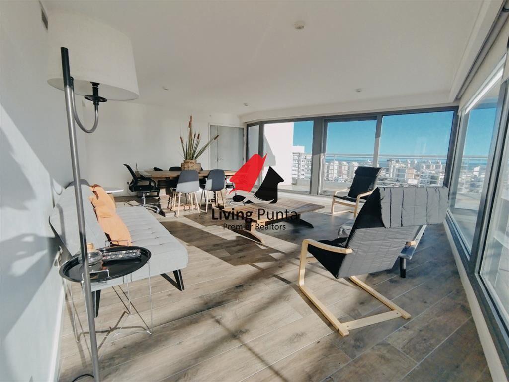 VENTA DE HERMOSO PENTHOUSE DE 2 DORMITORIOS CON Y