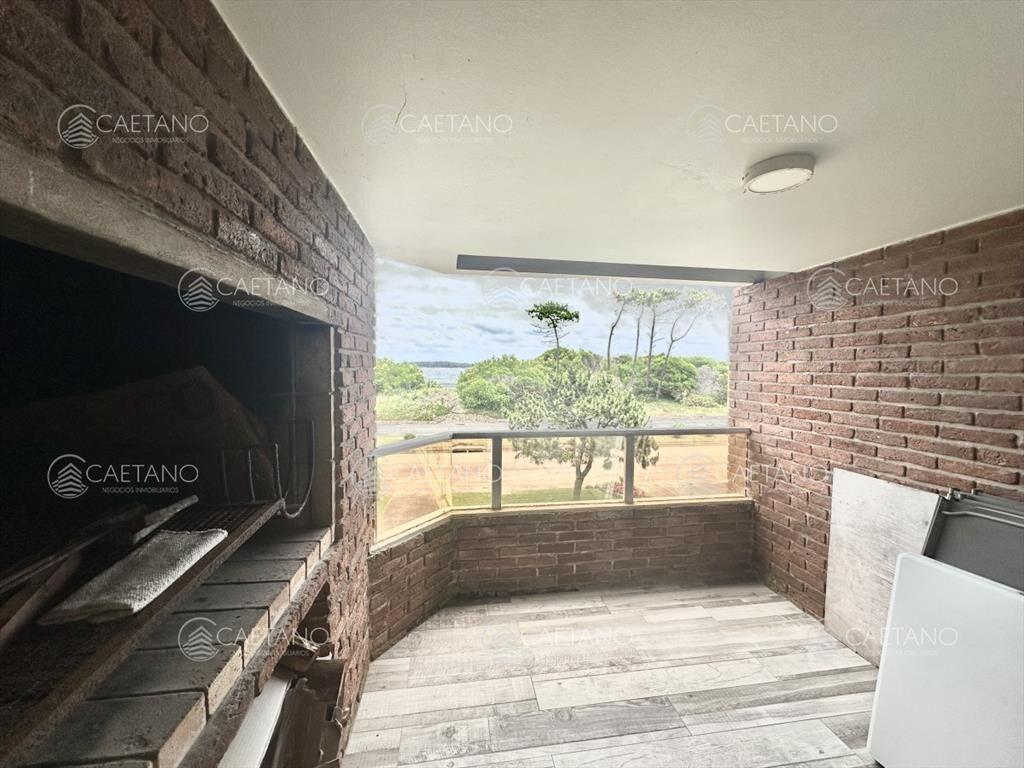 Venta Departamento - 3 Dormitorio + Servicio -