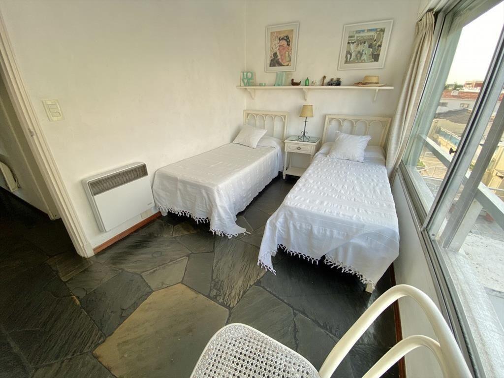 VENTA DE APARTAMENTO EN PENINSULA 2 DORMITORIOS