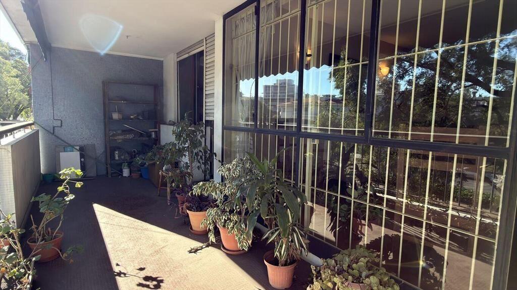 Si Vende apartamento 2 dormitorios servicio completo garaje