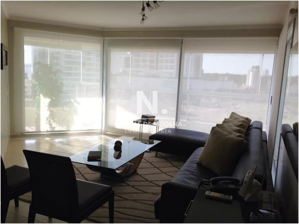 Venta Apartamento de 3 dormitorios en zona Mansa,