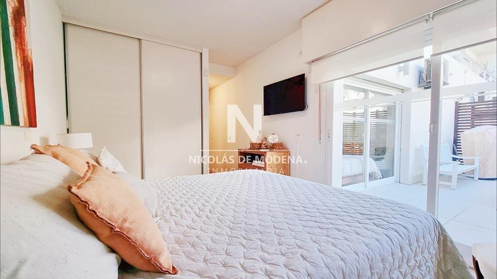 Apartamento moderno en Peninsula, 3 dormitorios,