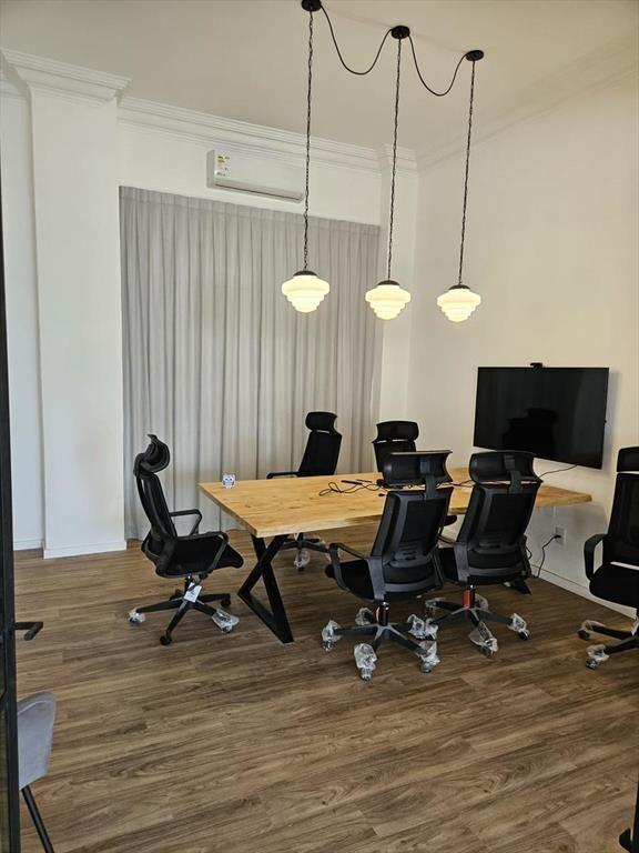 Plaza Gomensoro, única planta llana de 500 m2 + terraza de