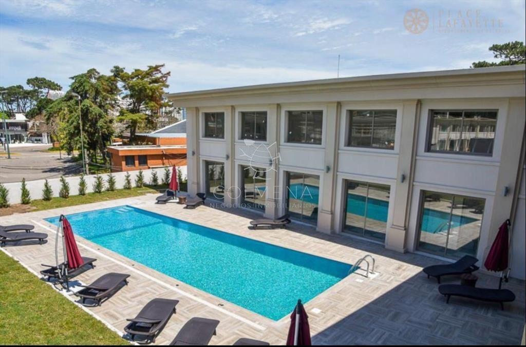 Apartamento en Venta en Punta del Este - PLACE