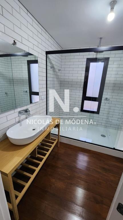 En venta espectacular casa en La Barra de 4