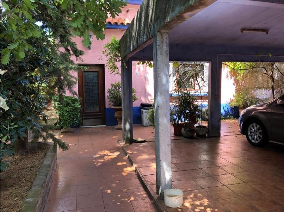 AL485/2 Venta Casa 3 Dorm Brazo Oriental cochera 2 autos,Par