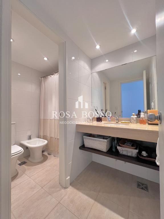 Venta Brava- Punta del Este; 4 dormitorios; 4 el