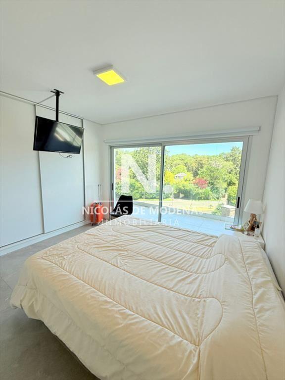 En venta apartamento de 2 dormitorios, con vista
