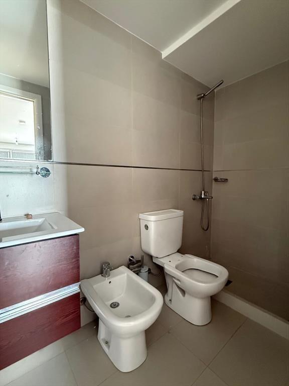 Apartamento En Alquiler En Pocitos Monoambiente SEMI EQU...