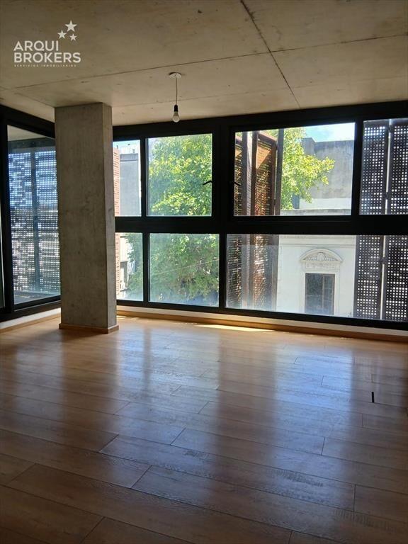 Apartamento de 2 dormitorios en alquiler en Centro - 202