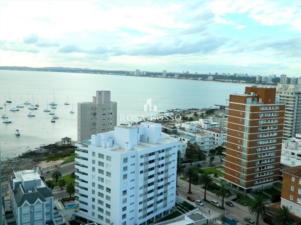 Apartamento en Peninsula, 3 dormitorios *